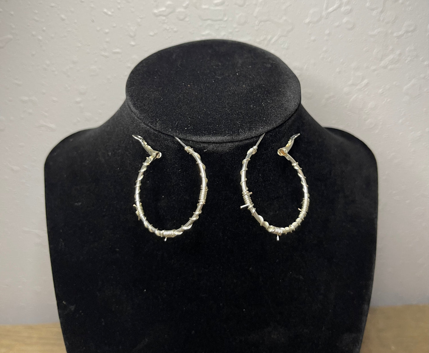 Barbwire Small Hoop Earrings